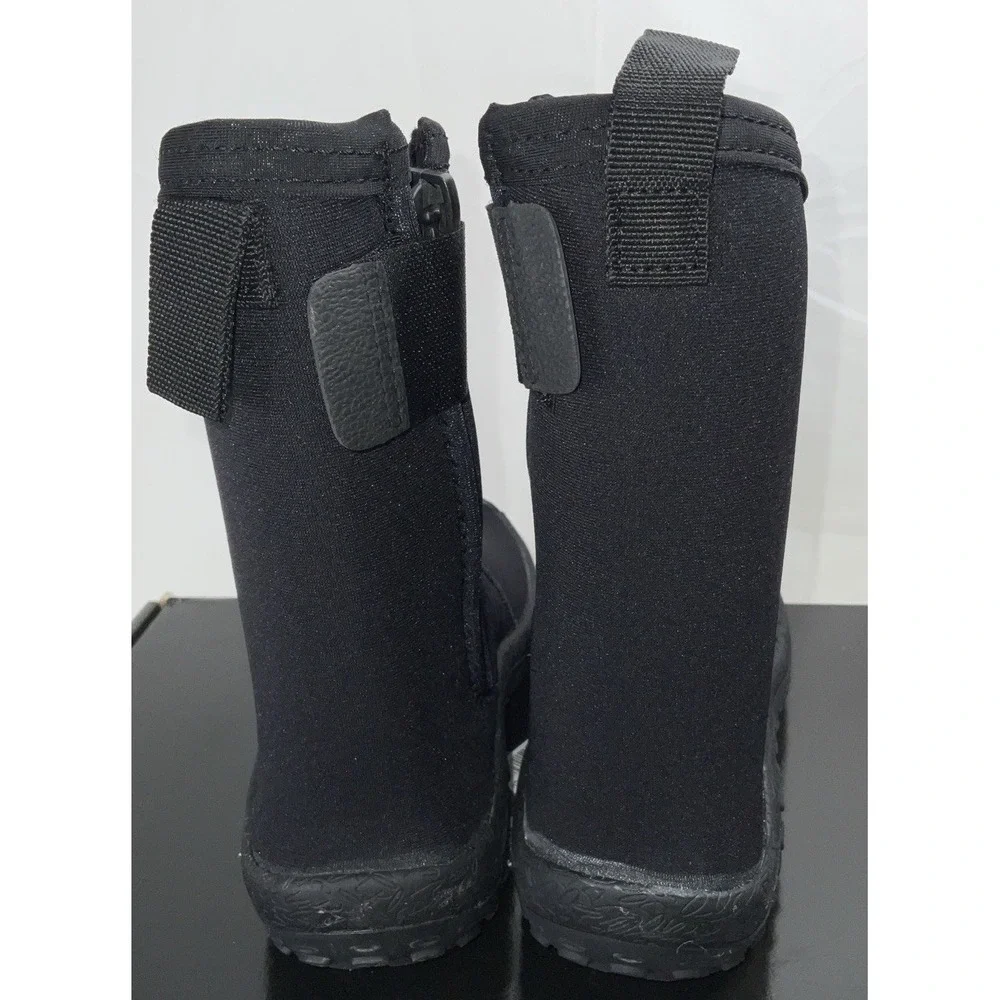 NIB Sea-Doo Unisex Neoprene‎ Water Sport Boots Shoes - Black - Size 5 (10